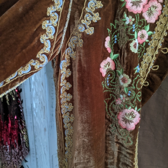 Chasing Unicorns Dark Horses Embroidered Jacket, S - Picture 6 of 7